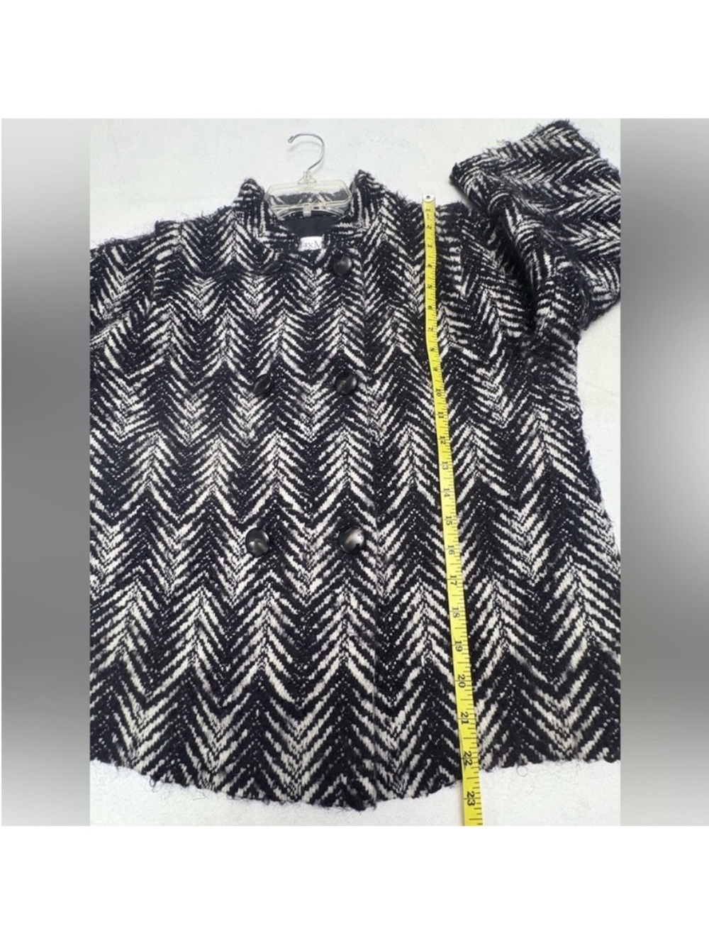 MaxMara Black/White Chevron Double-Breasted Wool Blend Textured Peacoat Size 8 - Picture 5 of 10